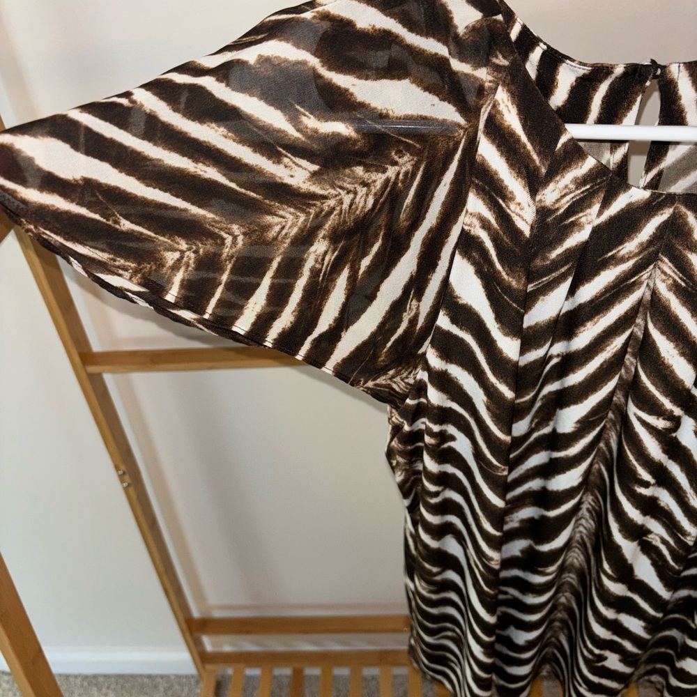 Calvin Klein Zebra Print Flowy Shirt - Picture 4 of 5
